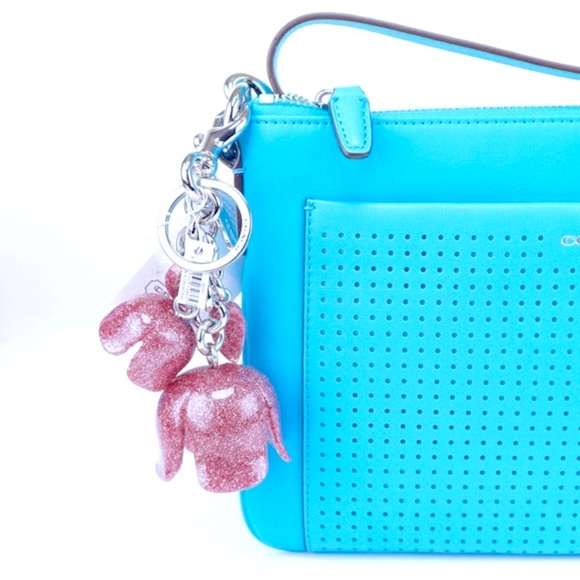 NWT Coach Pink Glitter Resin Flower w/Silver Hardware Keychain - Picture 2 of 3